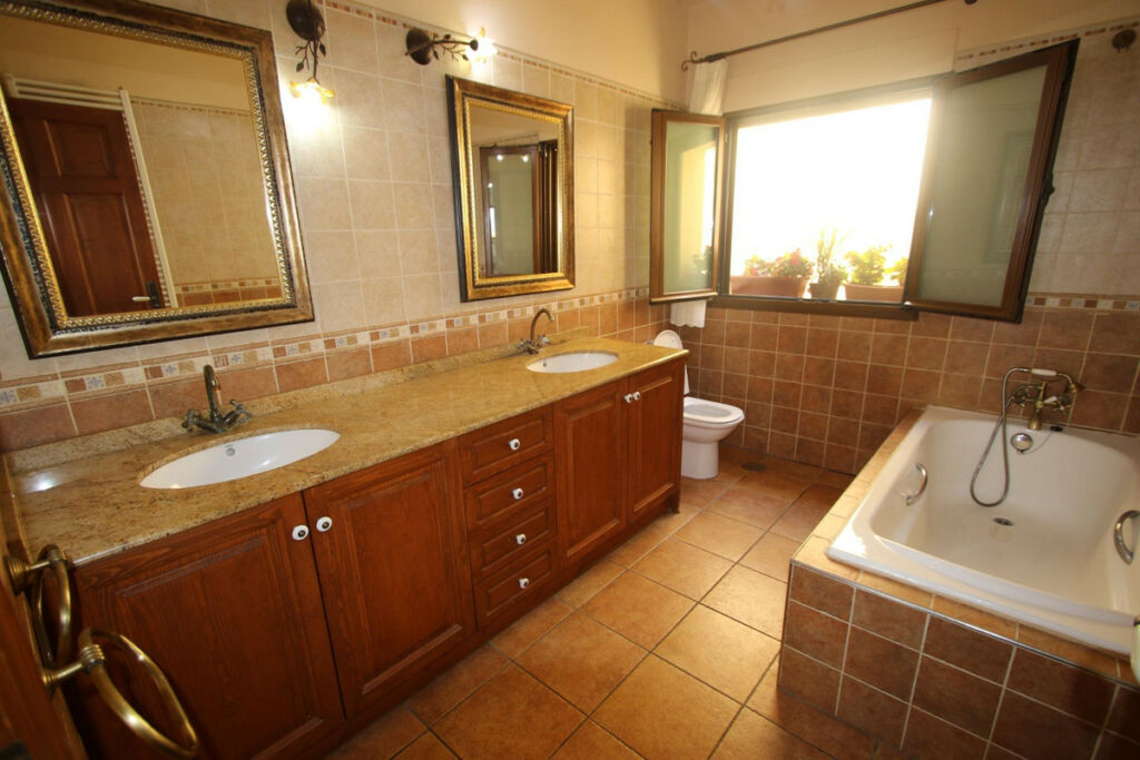 Detached Villa Altea Alicante - image 32