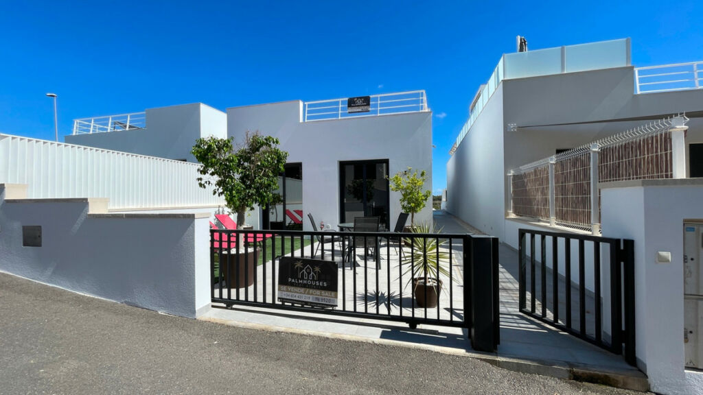 Detached Villa San Miguel de Salinas Alicante - image 32