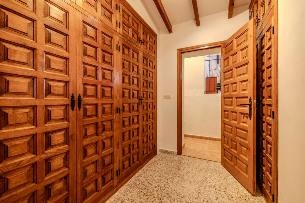Detached Villa Moraira Alicante - image 34