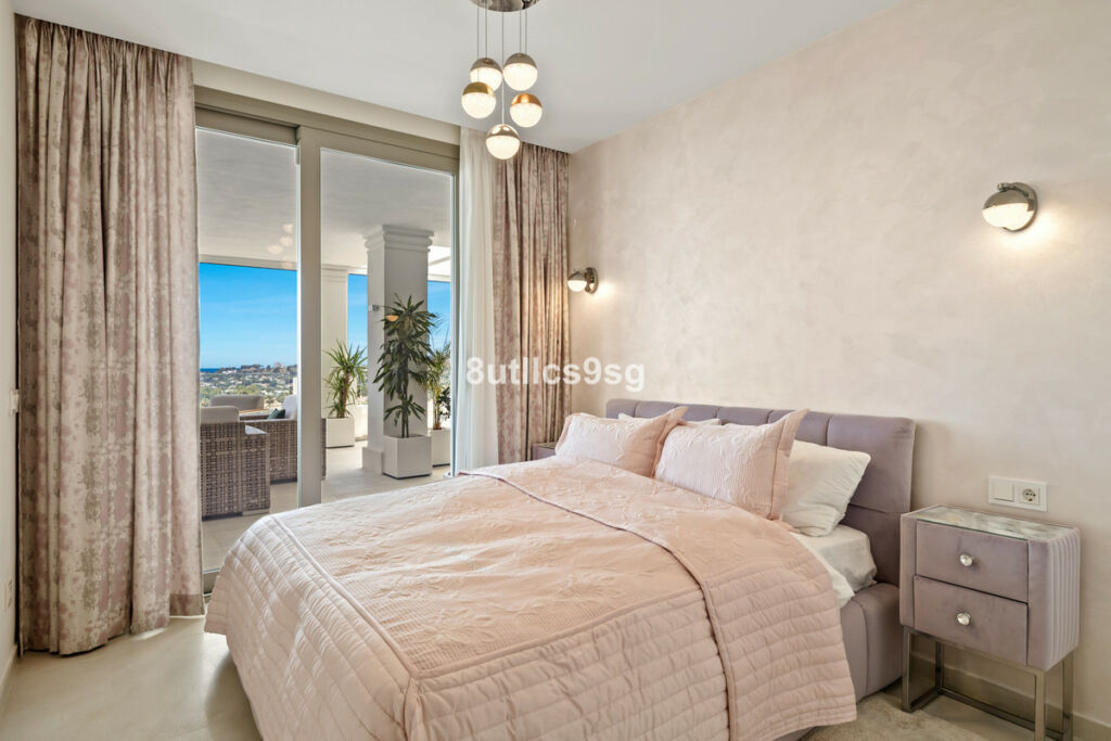 Ground Floor Apartment Nueva Andalucía Málaga - image 35