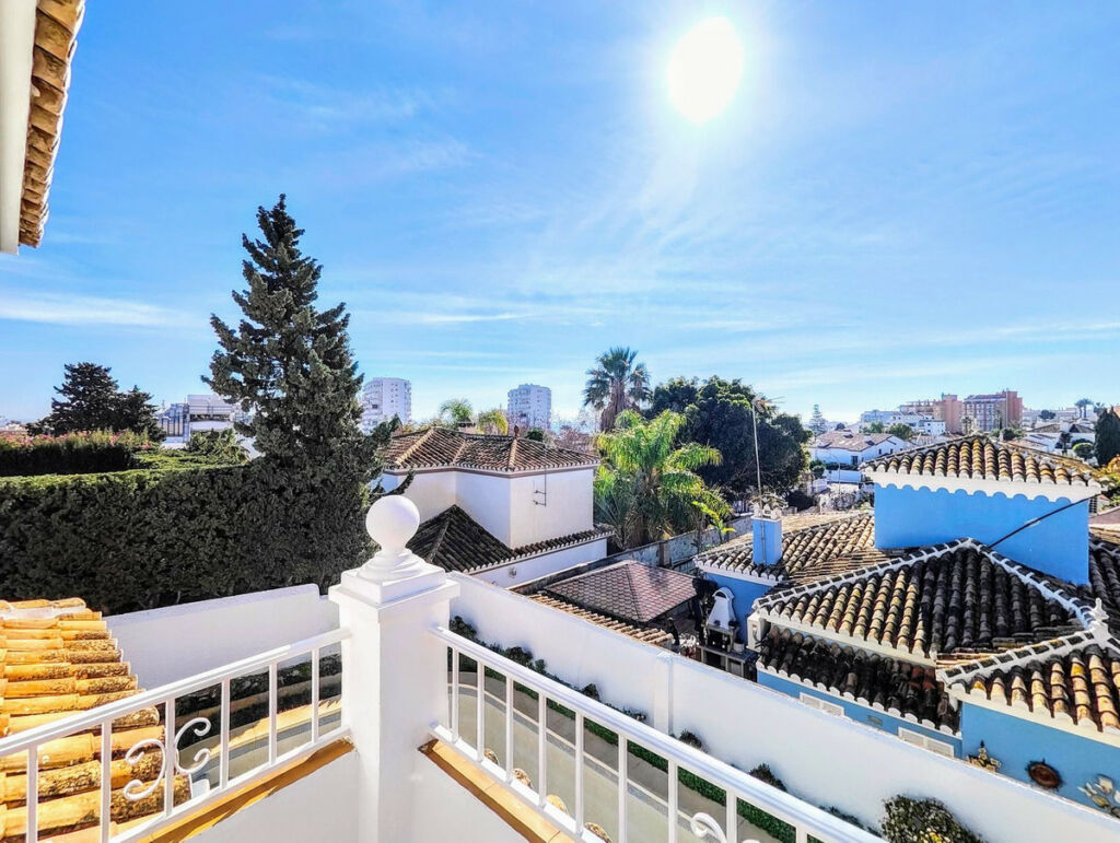 Detached Villa Benalmadena Costa Málaga - image 34