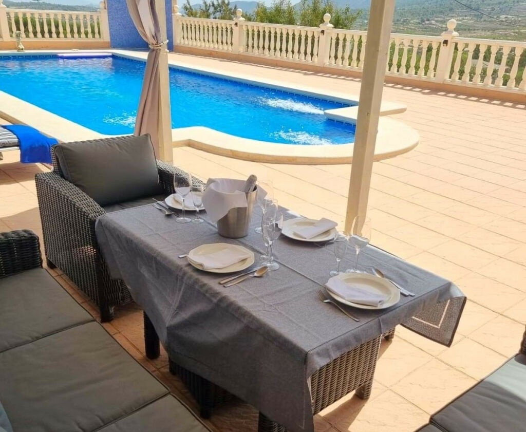 Detached Villa La Romana Alicante - image 35