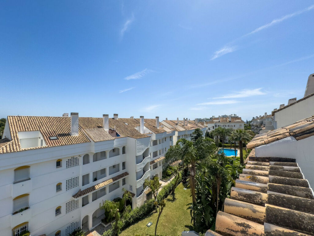 Penthouse Duplex Guadalmina Baja Málaga - image 18