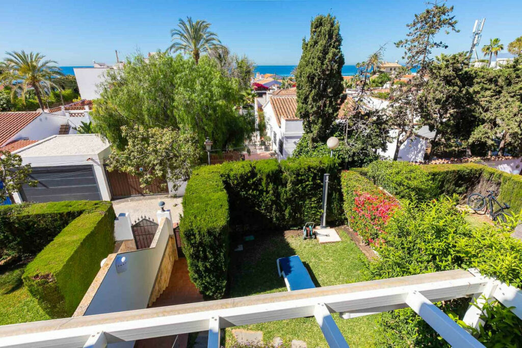 Semi-Detached House Costabella Málaga - image 36
