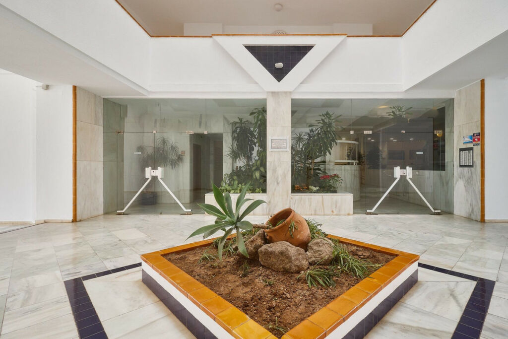 Middle Floor Apartment Fuengirola Málaga - image 36