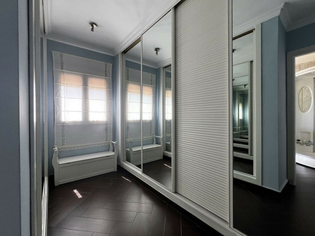 Detached Villa La Capellania Málaga - image 36
