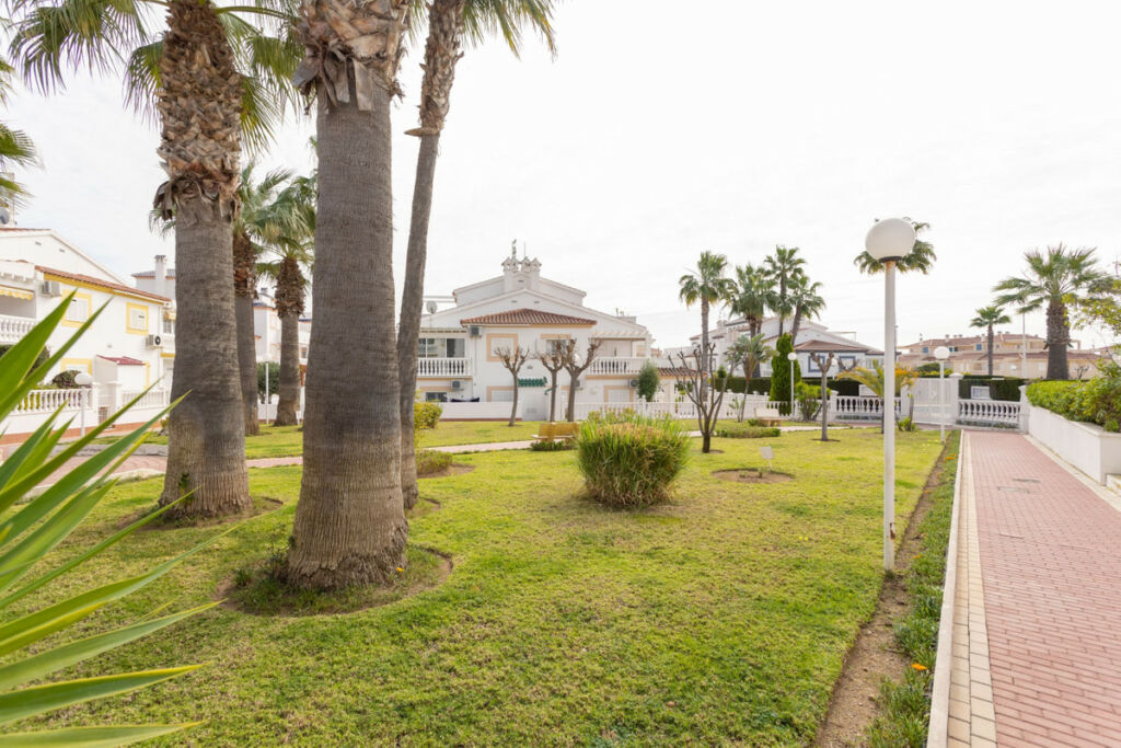 Townhouse Orihuela Costa Alicante - image 37