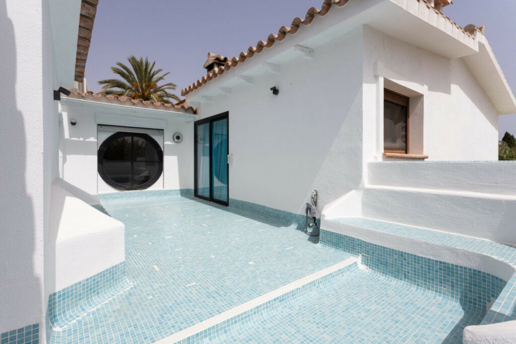 Detached Villa Guadalmina Baja Málaga - image 37