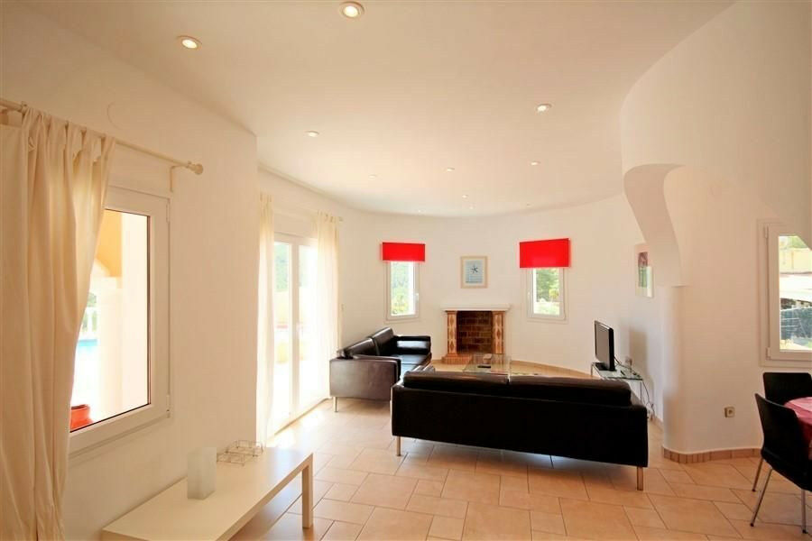 Detached Villa Javea Alicante - image 4