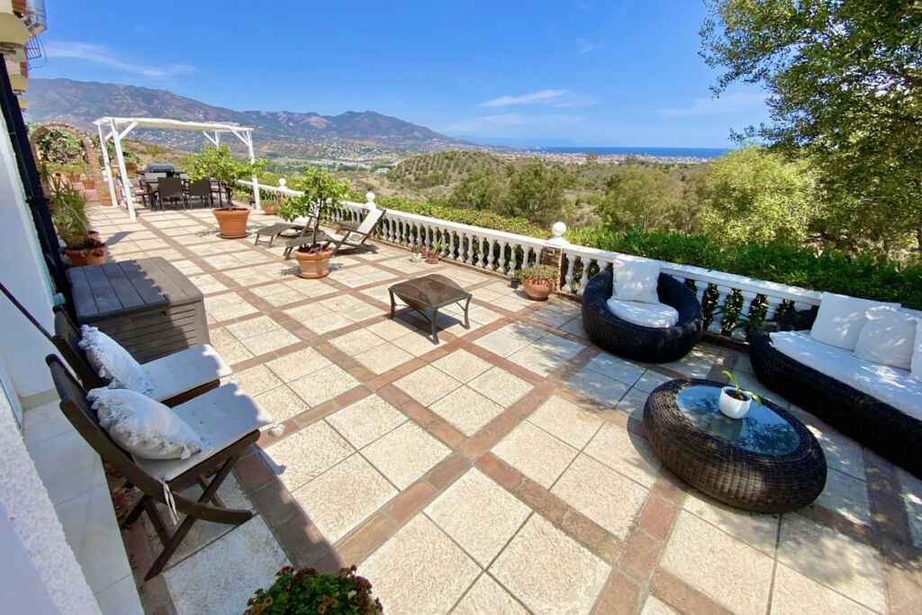 Detached Villa La Cala de Mijas Málaga - image 4