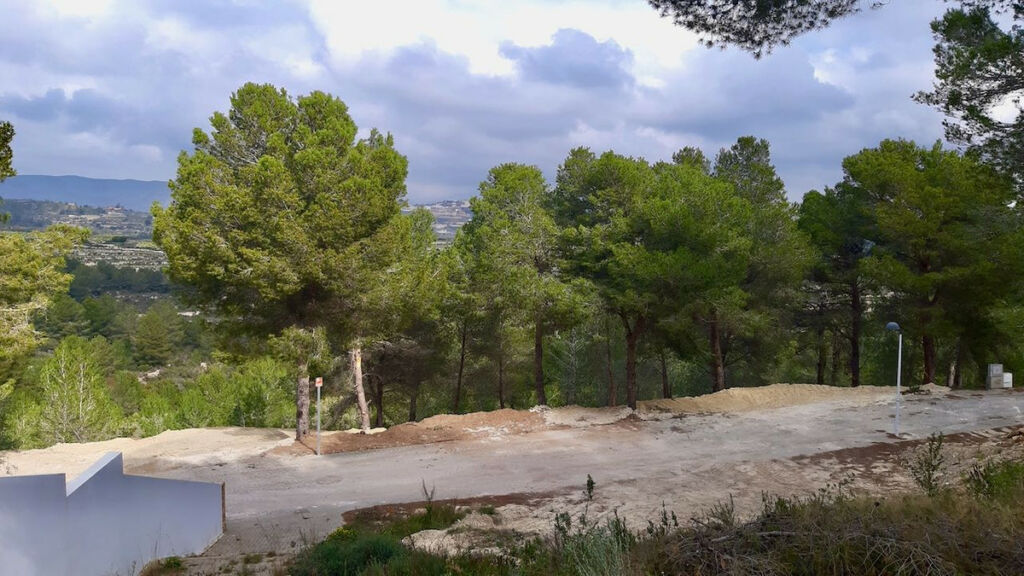 Land Moraira Alicante - image 2
