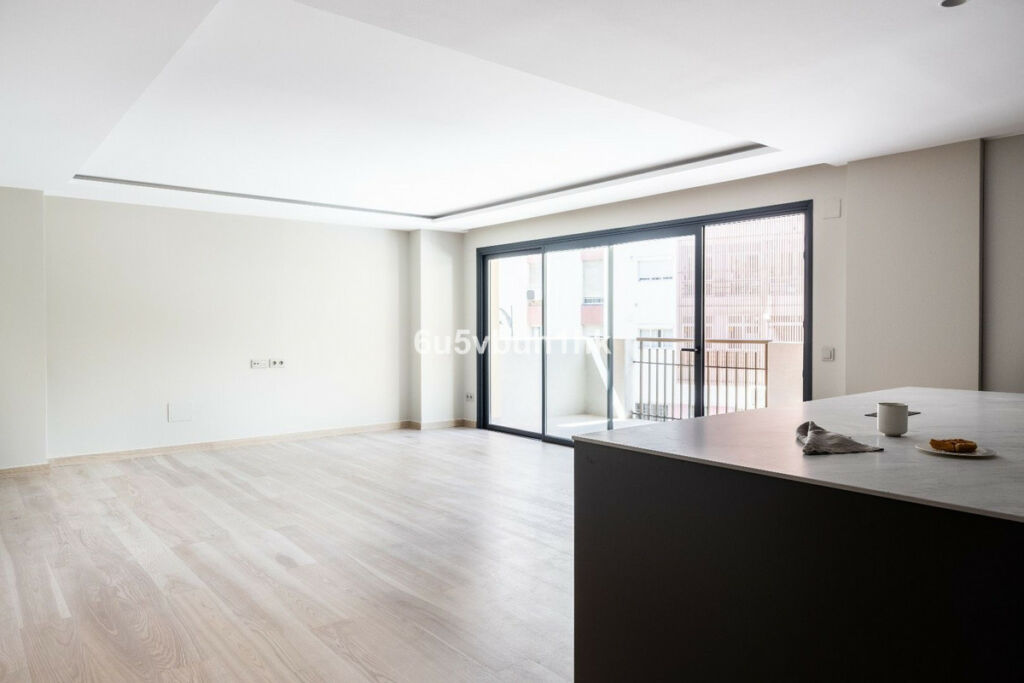 Middle Floor Apartment Málaga Málaga - image 4