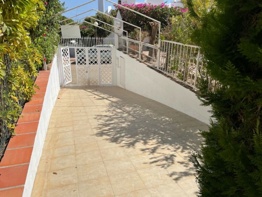 Detached Villa Nerja Málaga - image 4