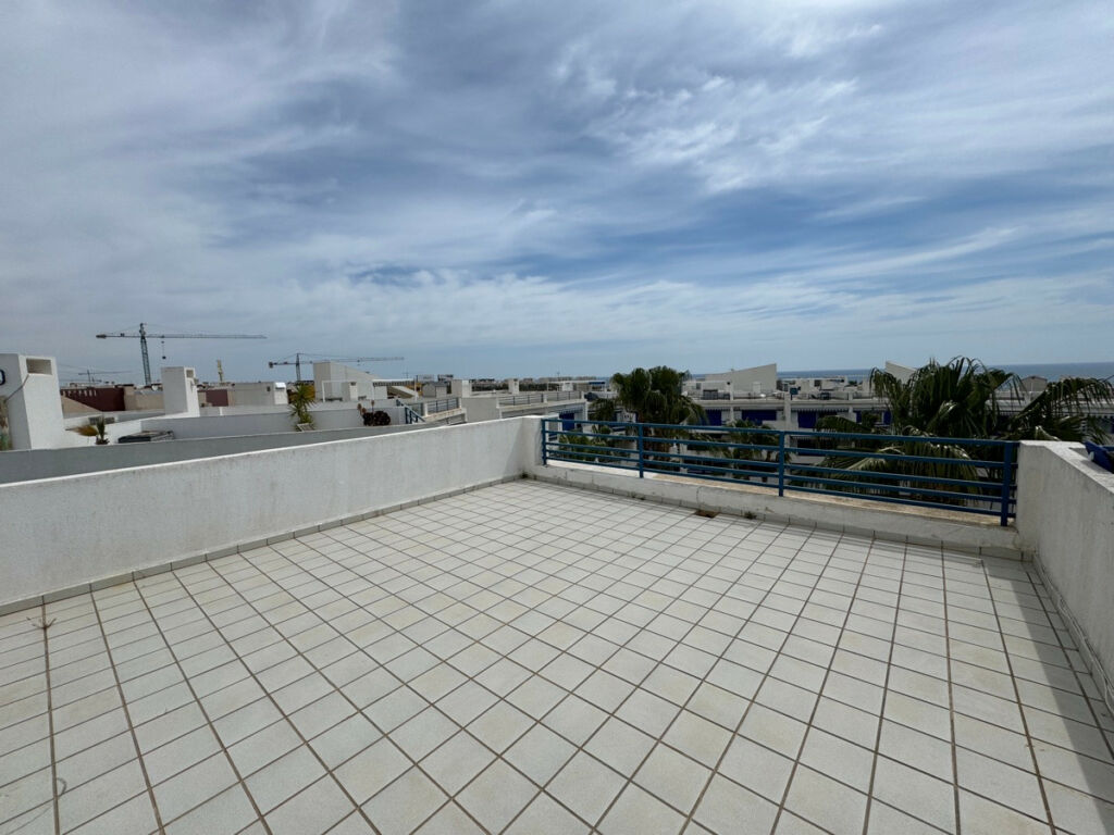 Middle Floor Apartment Playa Flamenca Alicante - image 4