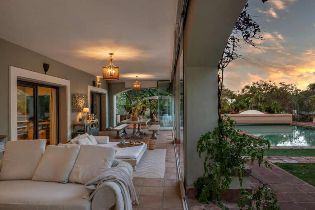 Detached Villa Sotogrande Alto Cádiz - image 4