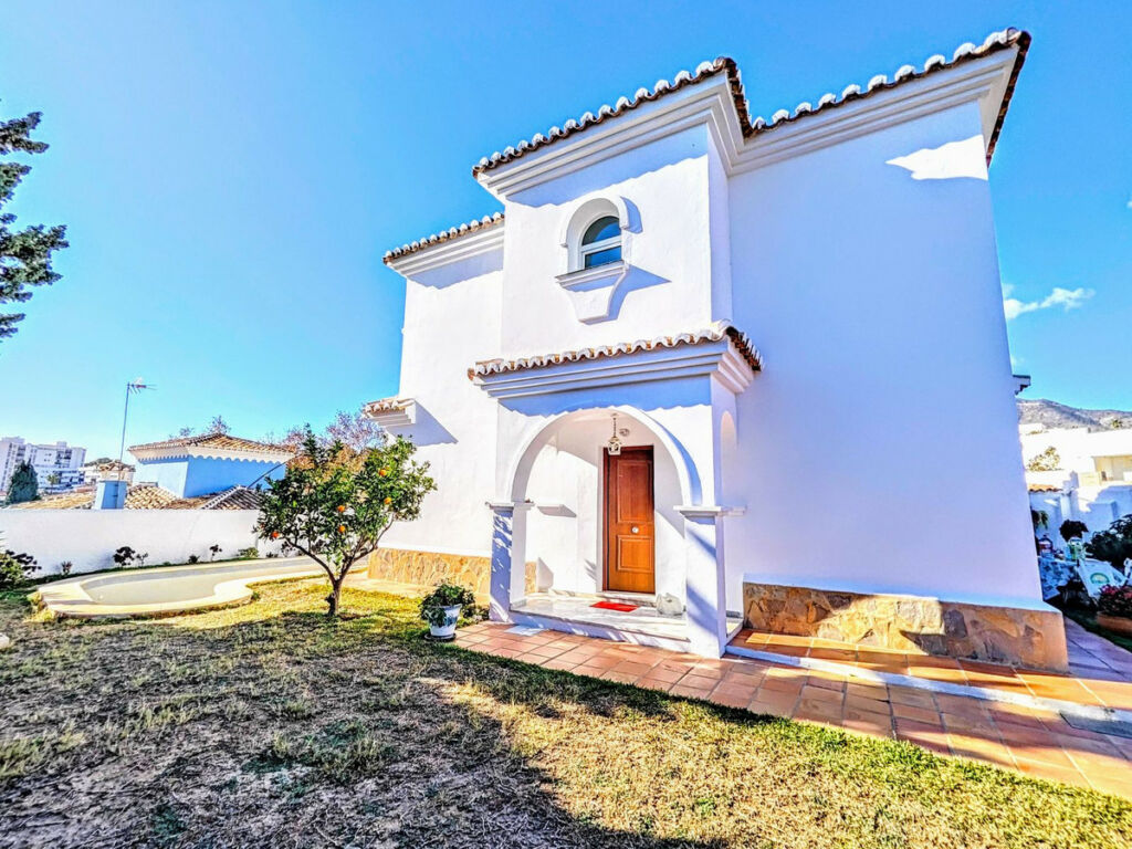 Detached Villa Benalmadena Costa Málaga - image 3