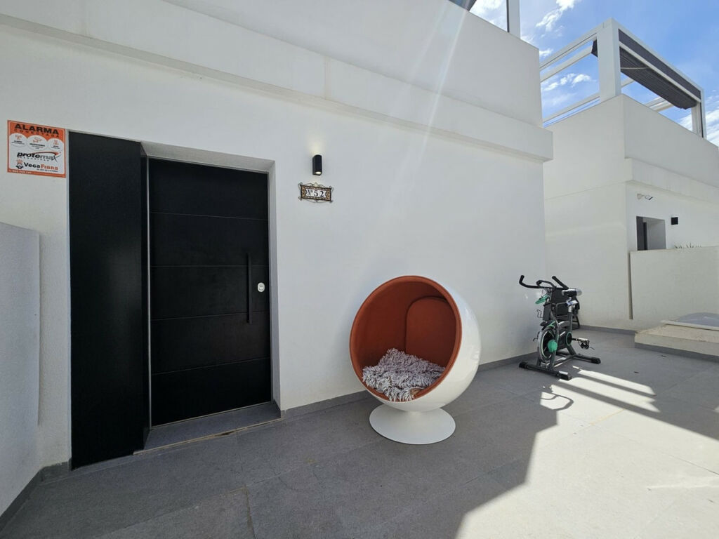 Detached Villa Guardamar del Segura Alicante - image 4
