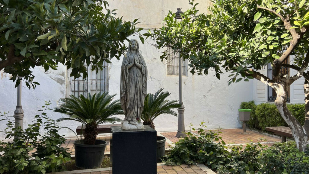 Townhouse Coín Málaga - image 4