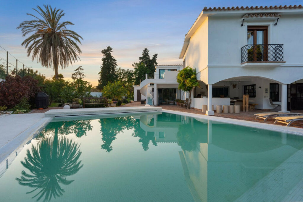 Detached Villa Guadalmina Baja Málaga - image 40