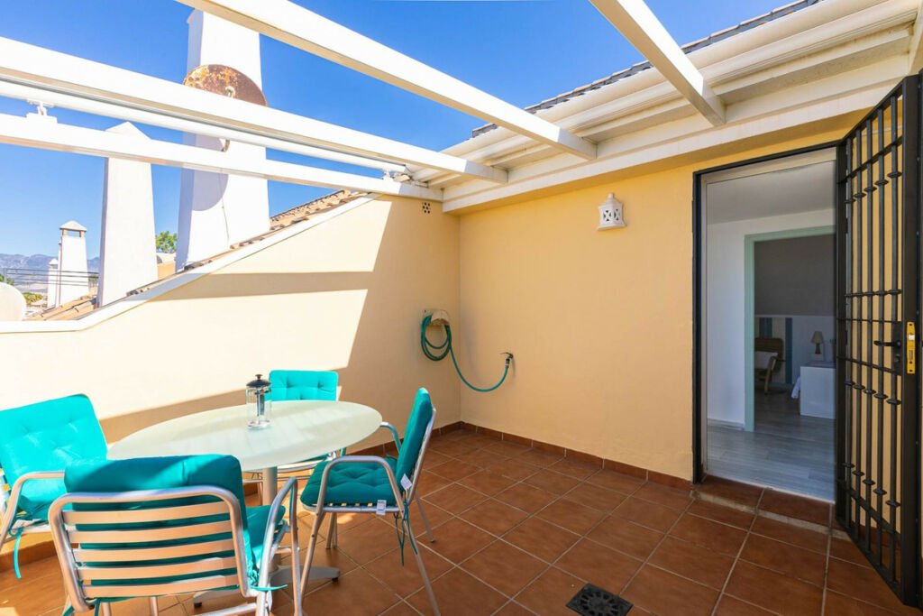 Semi-Detached House Costabella Málaga - image 43