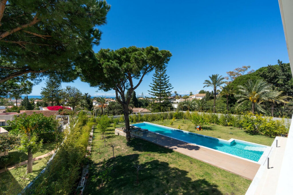Detached Villa Marbesa Málaga - image 43