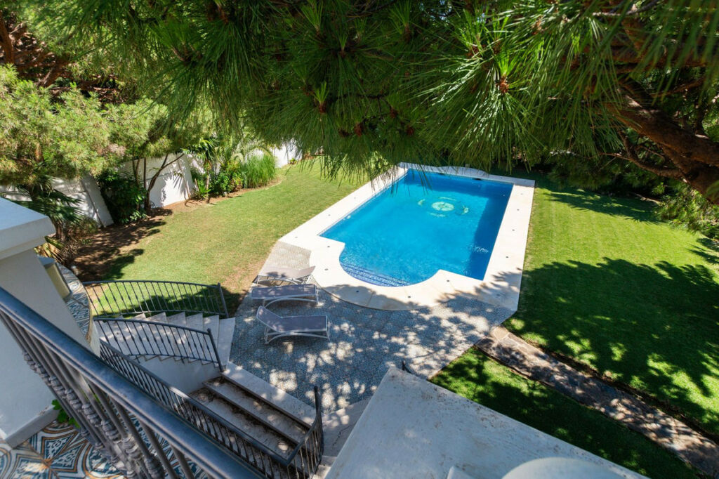 Detached Villa Hacienda Las Chapas Málaga - image 44