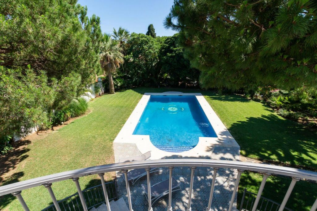 Detached Villa Hacienda Las Chapas Málaga - image 45