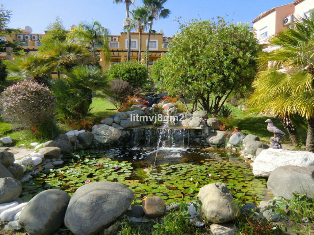 Townhouse Calahonda Málaga - image 39