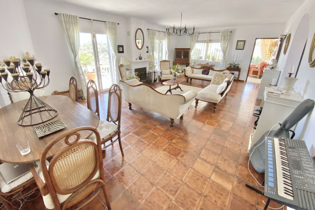 Detached Villa La Cala de Mijas Málaga - image 5