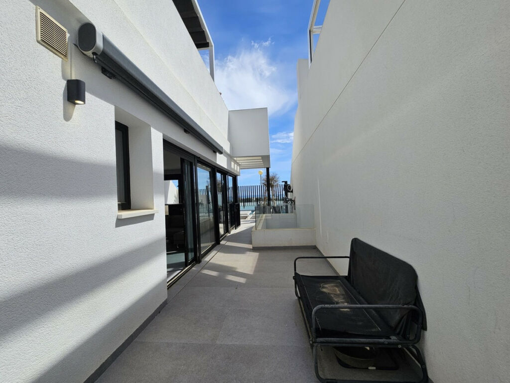 Detached Villa Guardamar del Segura Alicante - image 5