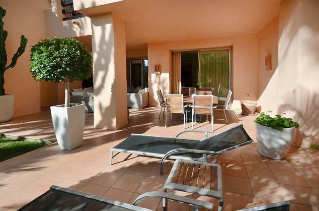 Ground Floor Apartment Marbella Málaga - image 5