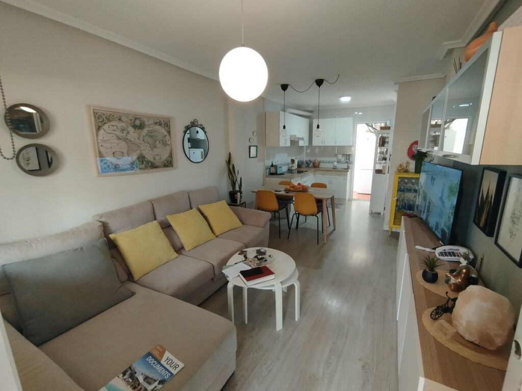Middle Floor Apartment Playa Flamenca Alicante - image 5