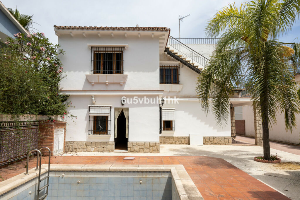 Detached Villa Málaga Málaga - image 5