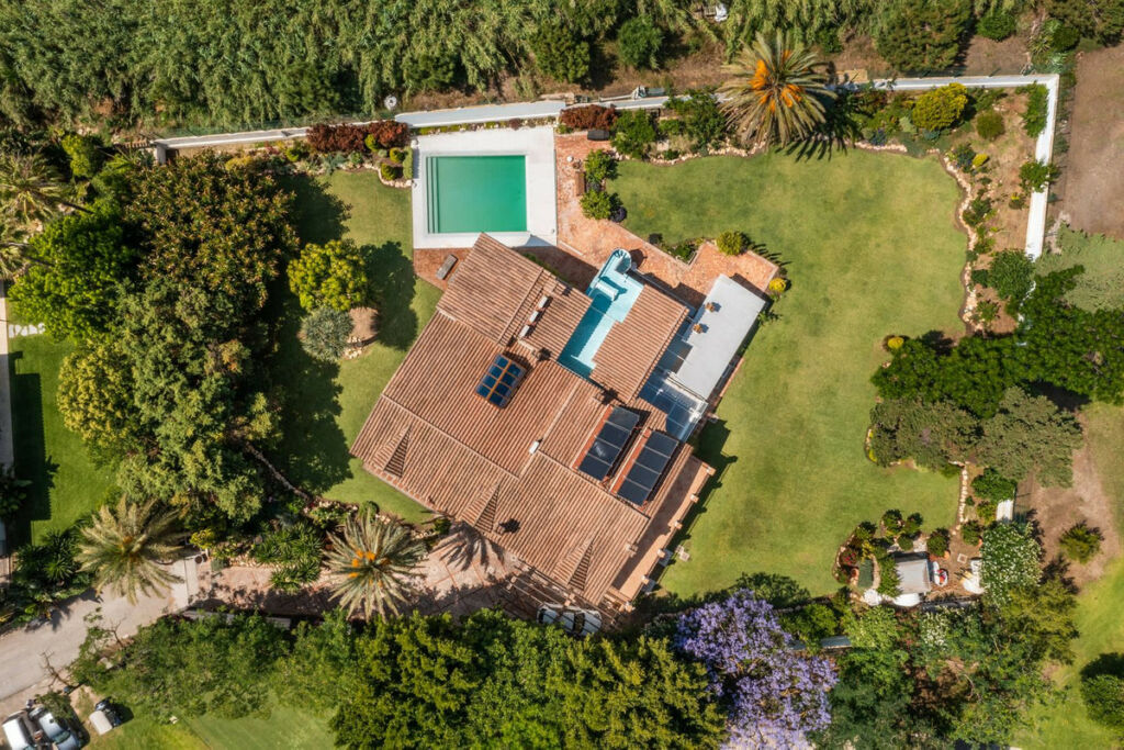 Detached Villa Guadalmina Baja Málaga - image 50