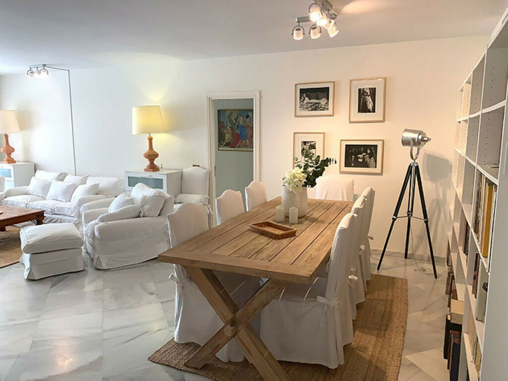 Ground Floor Apartment Puerto Banús Málaga - image 6