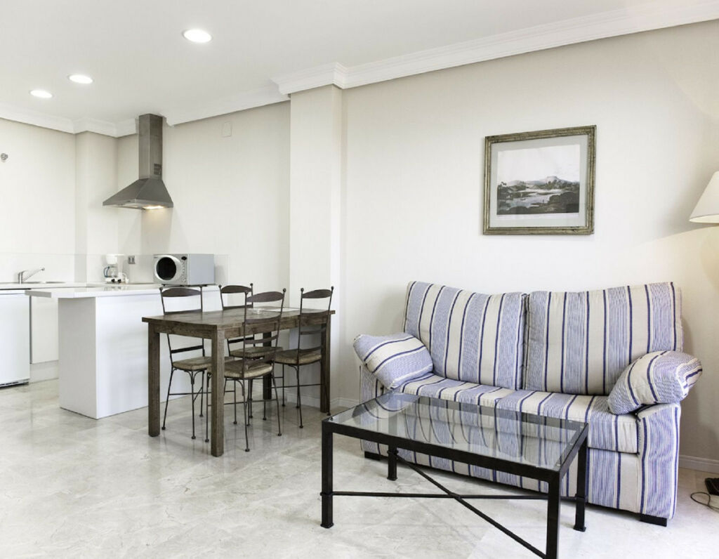Aparthotel Manilva Málaga - image 6