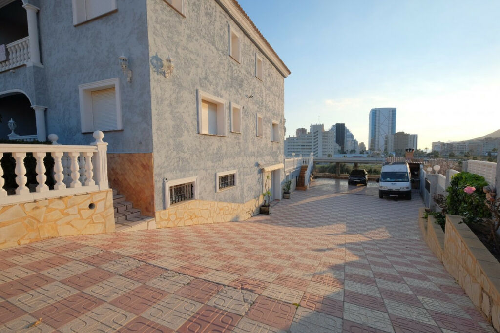 Detached Villa Calpe Alicante - image 6