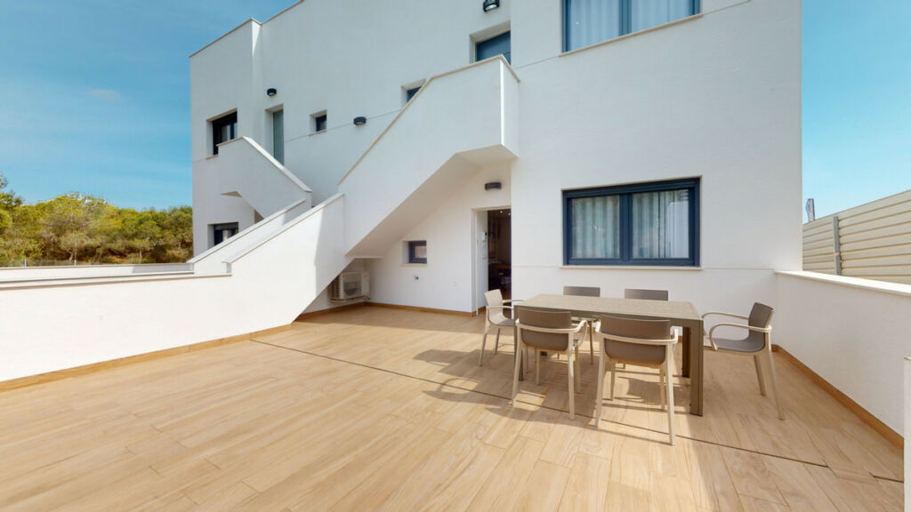 Bungalow Torrevieja Alicante - image 6