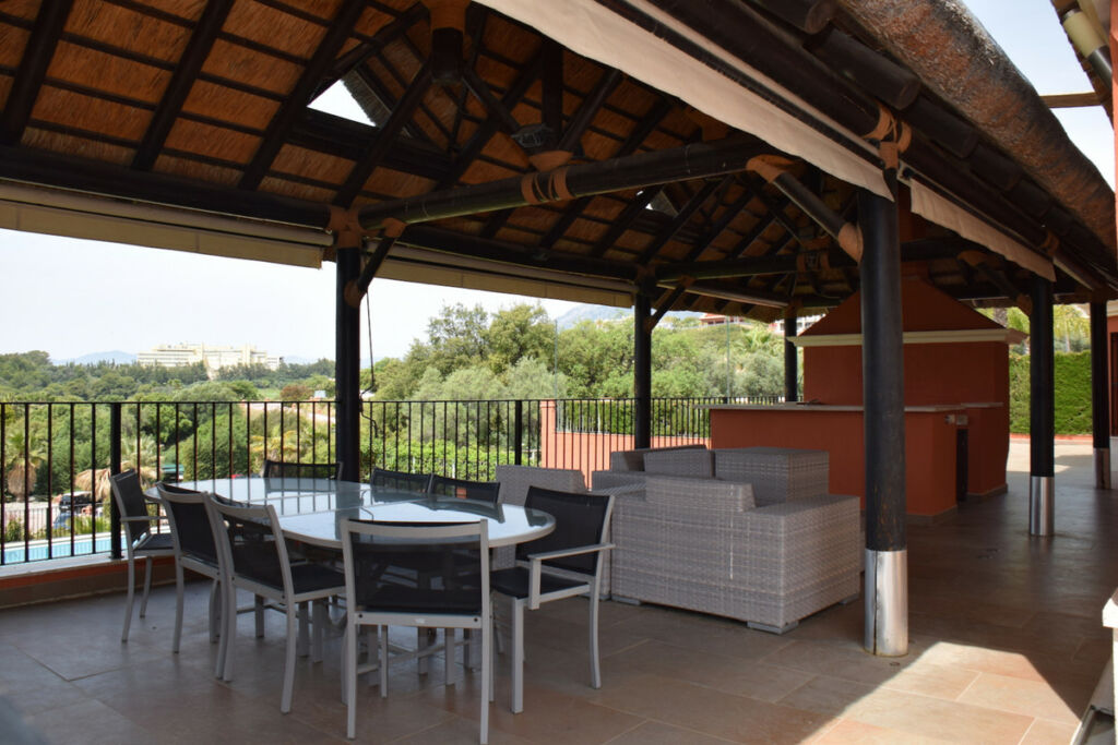 Detached Villa Santa Clara Málaga - image 7