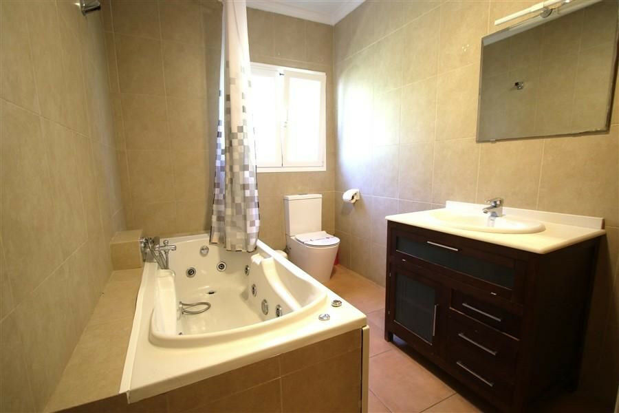 Detached Villa Calpe Alicante - image 6