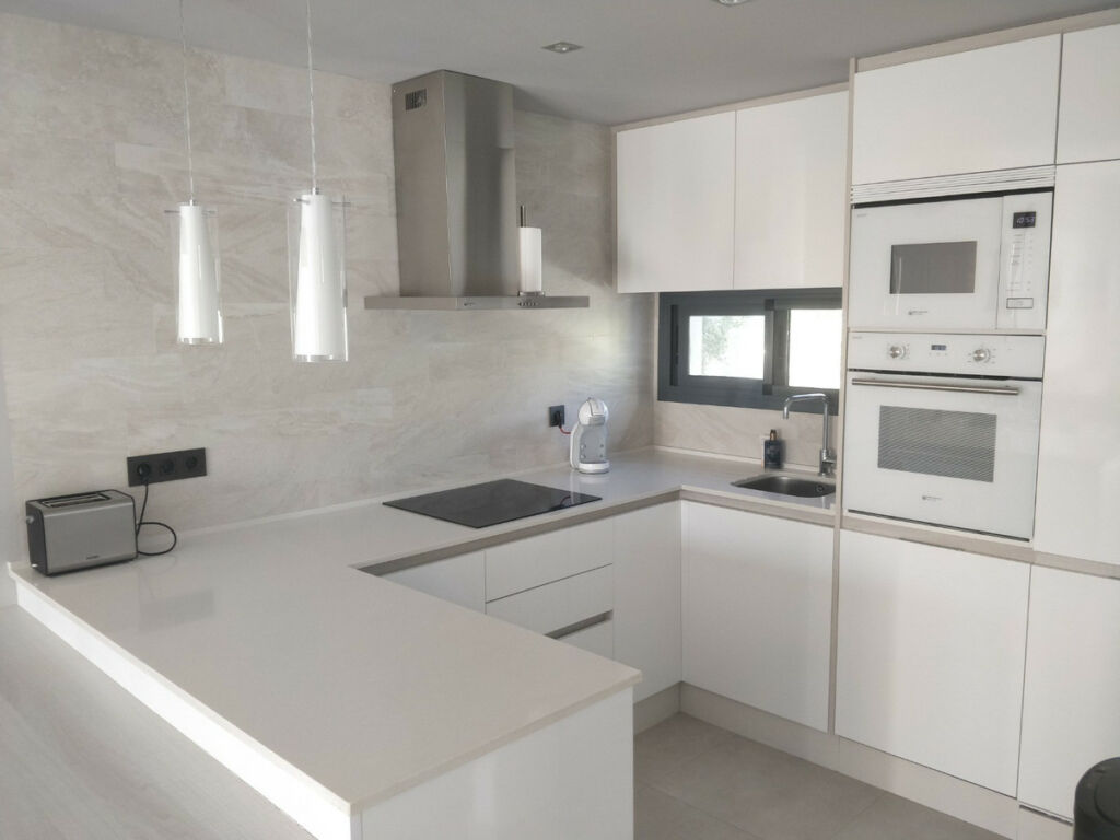 Middle Floor Apartment Guardamar del Segura Alicante - image 19