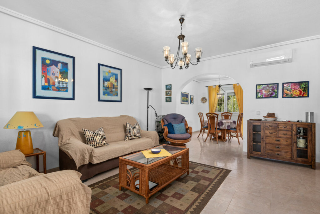 Townhouse Benijofar Alicante - image 7