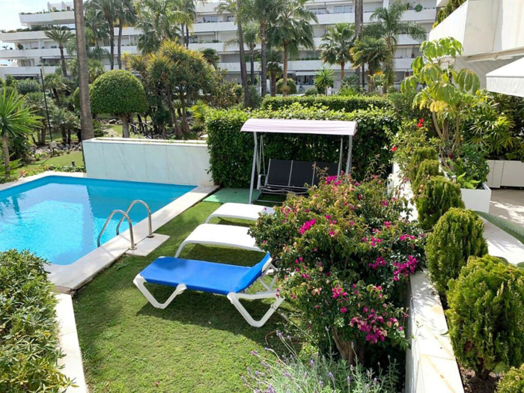 Ground Floor Apartment Puerto Banús Málaga - image 7