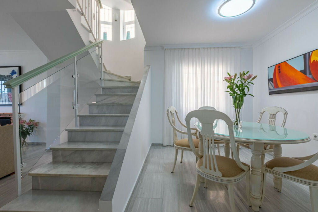 Semi-Detached House Costabella Málaga - image 7