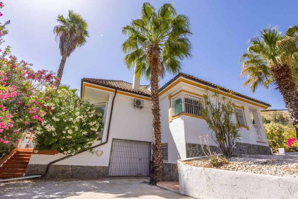 Detached Villa Alhaurín el Grande Málaga - image 7