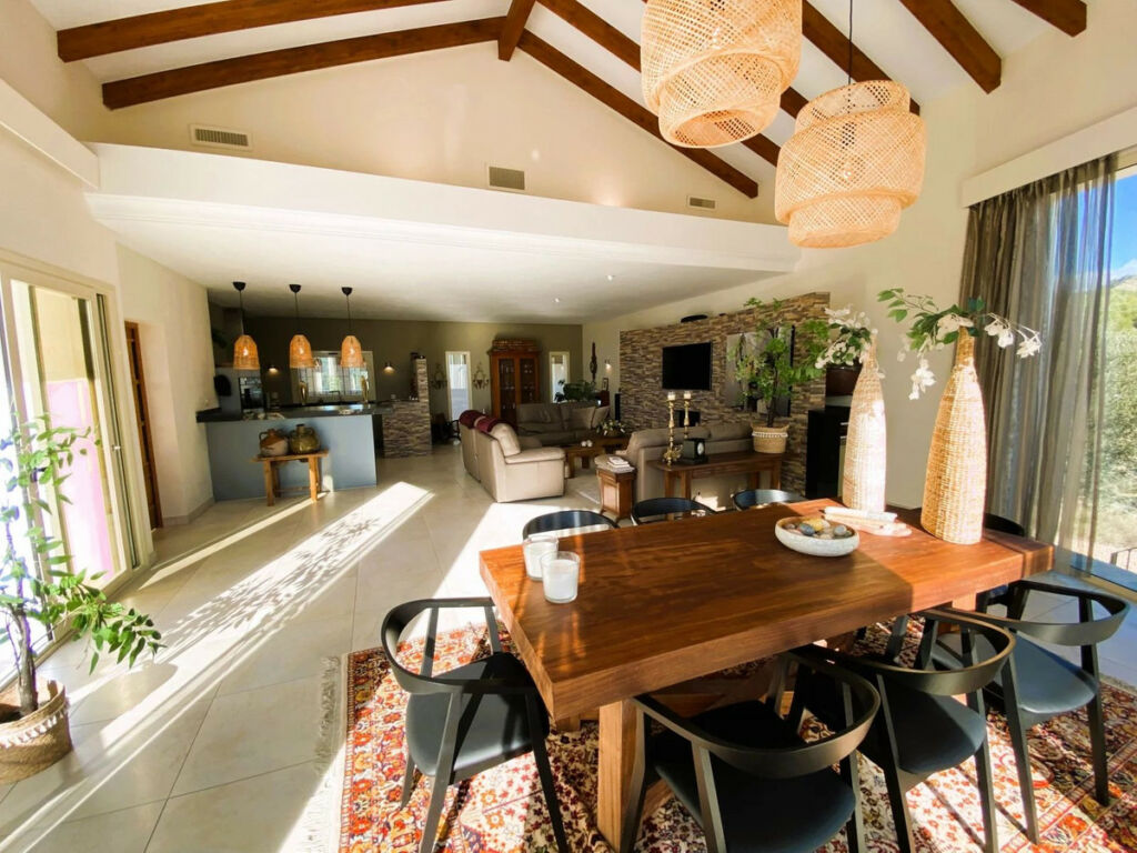 Detached Villa Busot Alicante - image 7