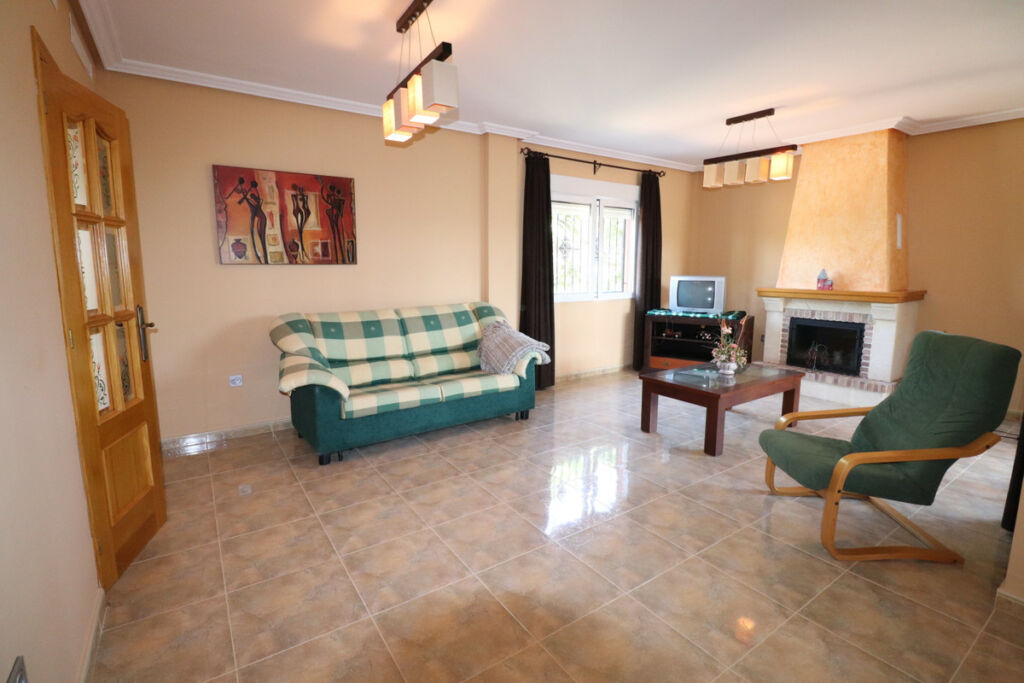 Detached Villa Algorfa Alicante - image 7