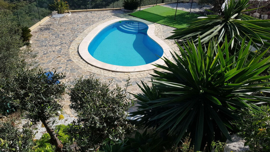 Detached Villa Monda Málaga - image 7