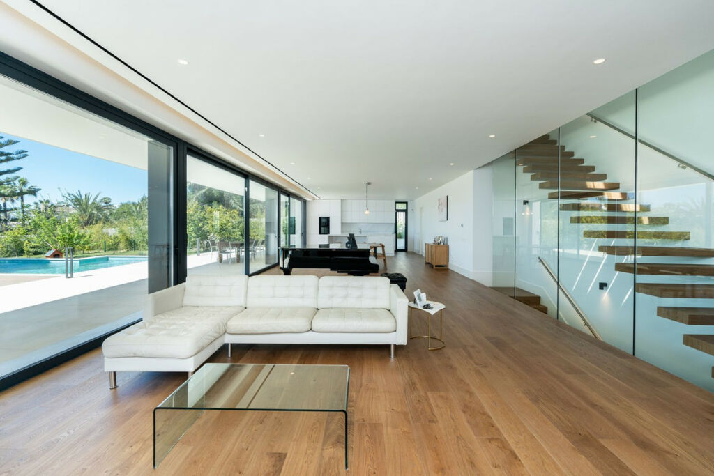 Detached Villa Marbesa Málaga - image 7