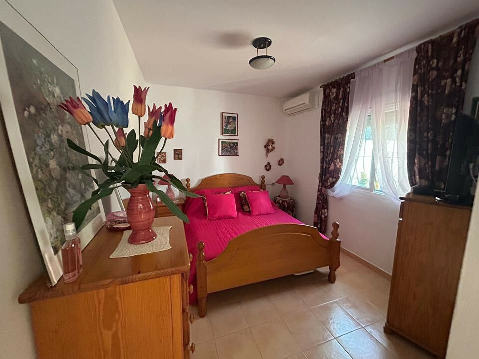 Detached Villa Rafol de Almunia Alicante - image 10